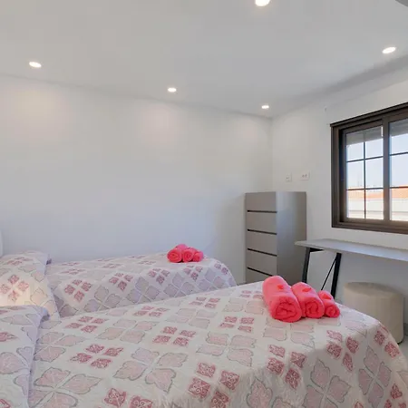 Dom wakacyjny Adosado Sara En Fanabe *