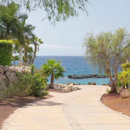 Adosado Sara En Fanabe * 아데제